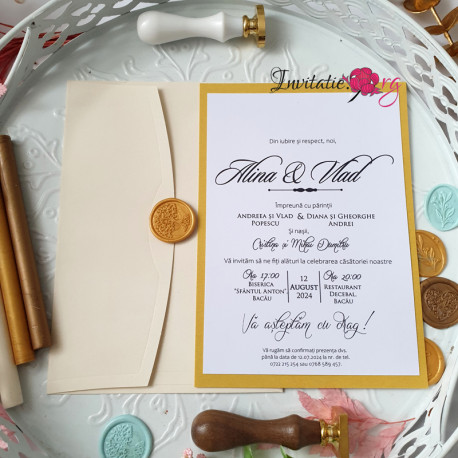 Invitatie de nunta Simple Gold cu sigiliu pe plic