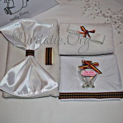 Trusou de botez cu motive traditionale